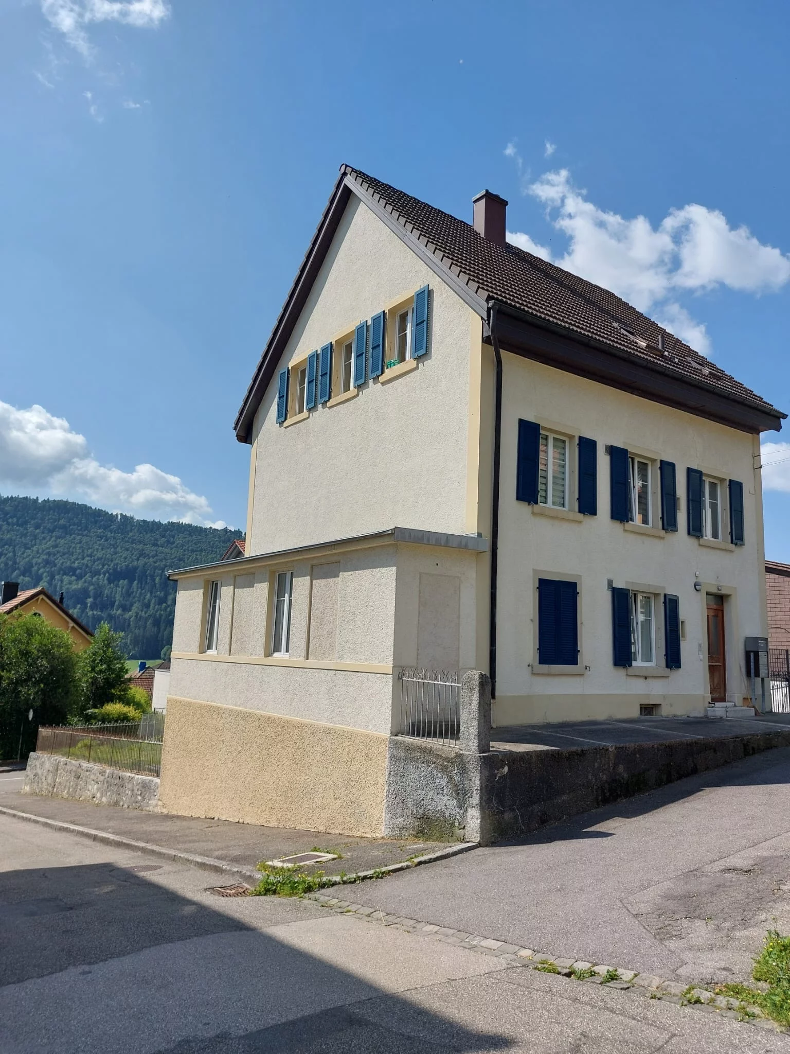 Charmant immeuble de rendement