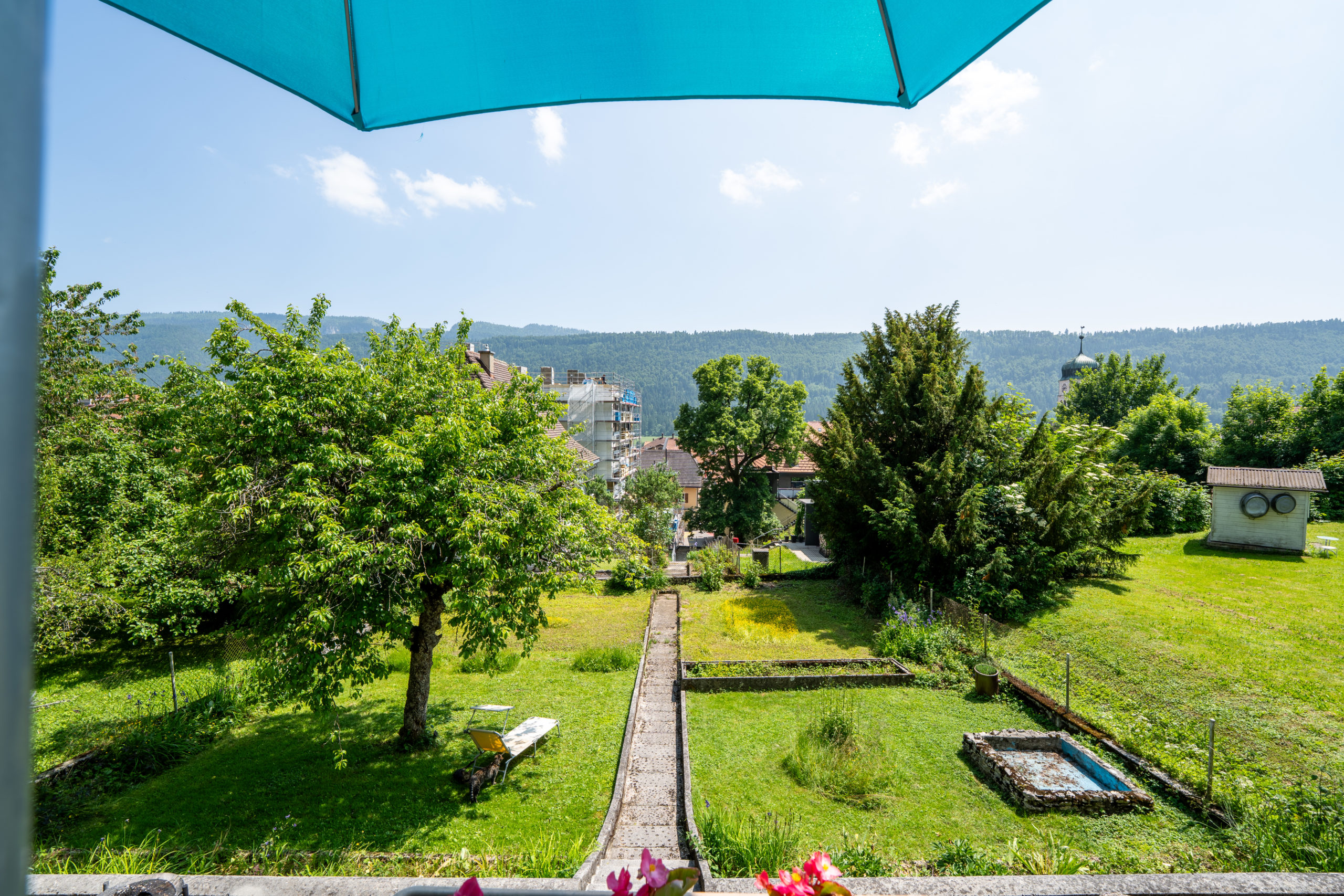 A7406227-HDR